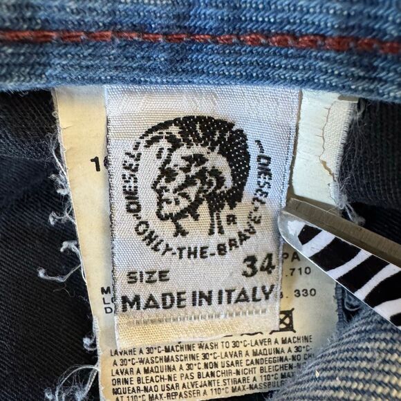 Diesel Button Fly Blue Denim Jeans Size 34 Bootcut Wide Leg Designer Classic - Picture 11 of 13